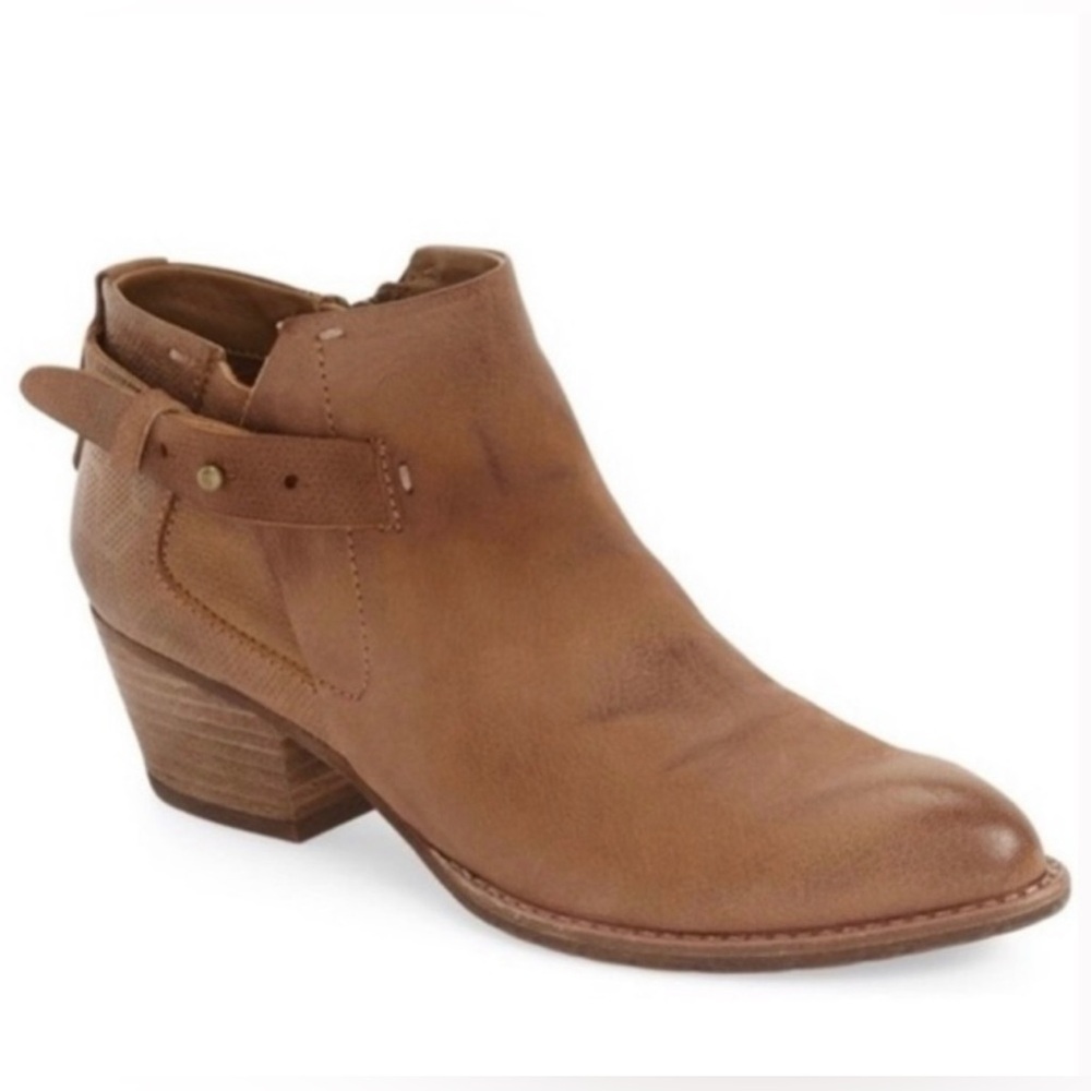 Dolce Vita Sierra Booties